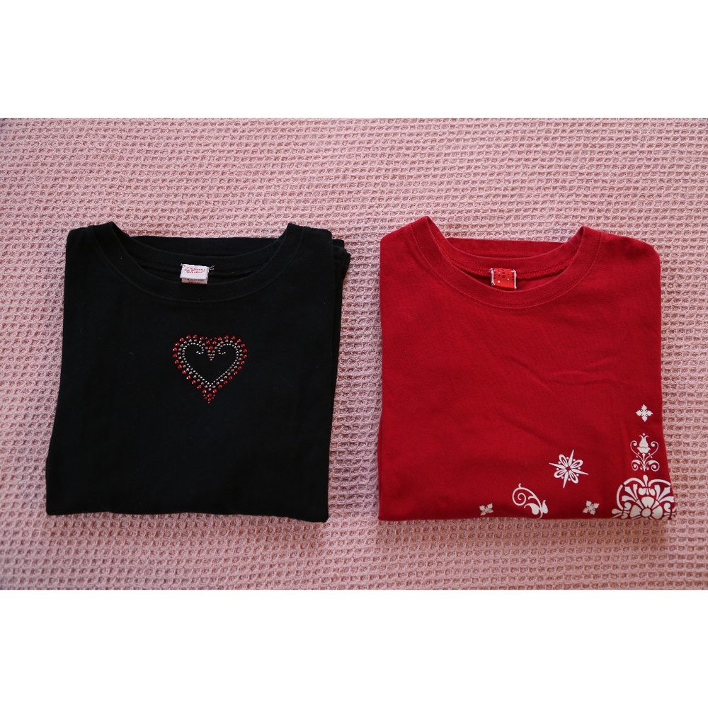 Bundle: Festive Long sleeved tees (2)